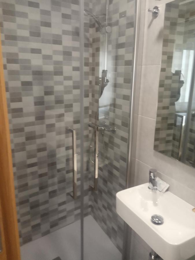 Hostal Outarelo Ourense Zewnętrze zdjęcie