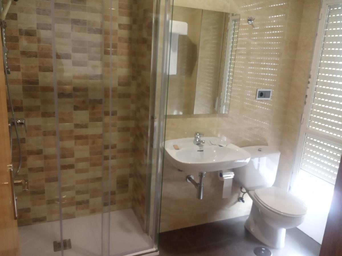 Hostal Outarelo Ourense Zewnętrze zdjęcie